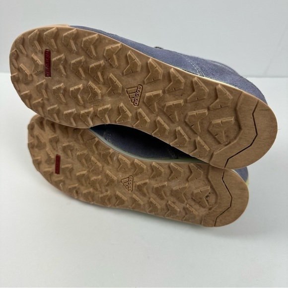 adidas Kids Shoes in Gray and Green - Picture 8 of 11